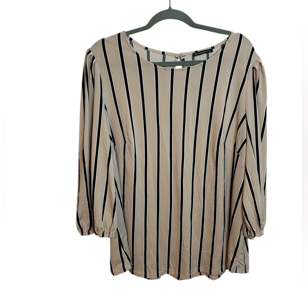 Adrianna Papell Cream and Black Striped Balloon Sleeve Blouse